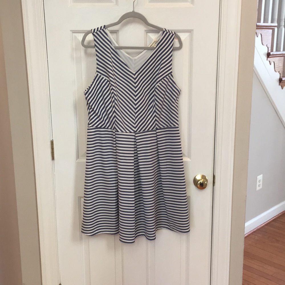 Sleeveless V-Neck Striped Cocktail Dress